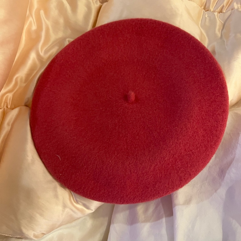 Lock & Co. Hatters Raspberry Beret St. James Street London